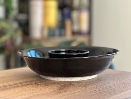 Chip-and-dip dishes